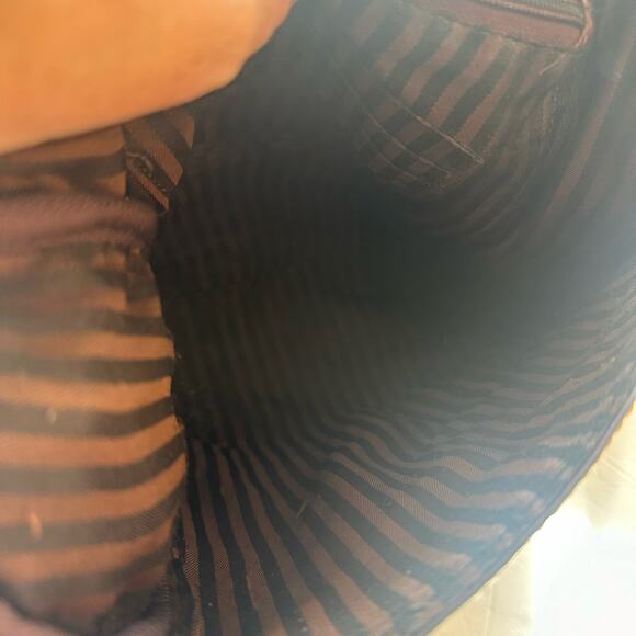 JACK GEORGES’ VOYAGER SMALL CONVERTIBLE LEATHER BACKPACK/CROSSBODY BAG - Picture 8 of 9